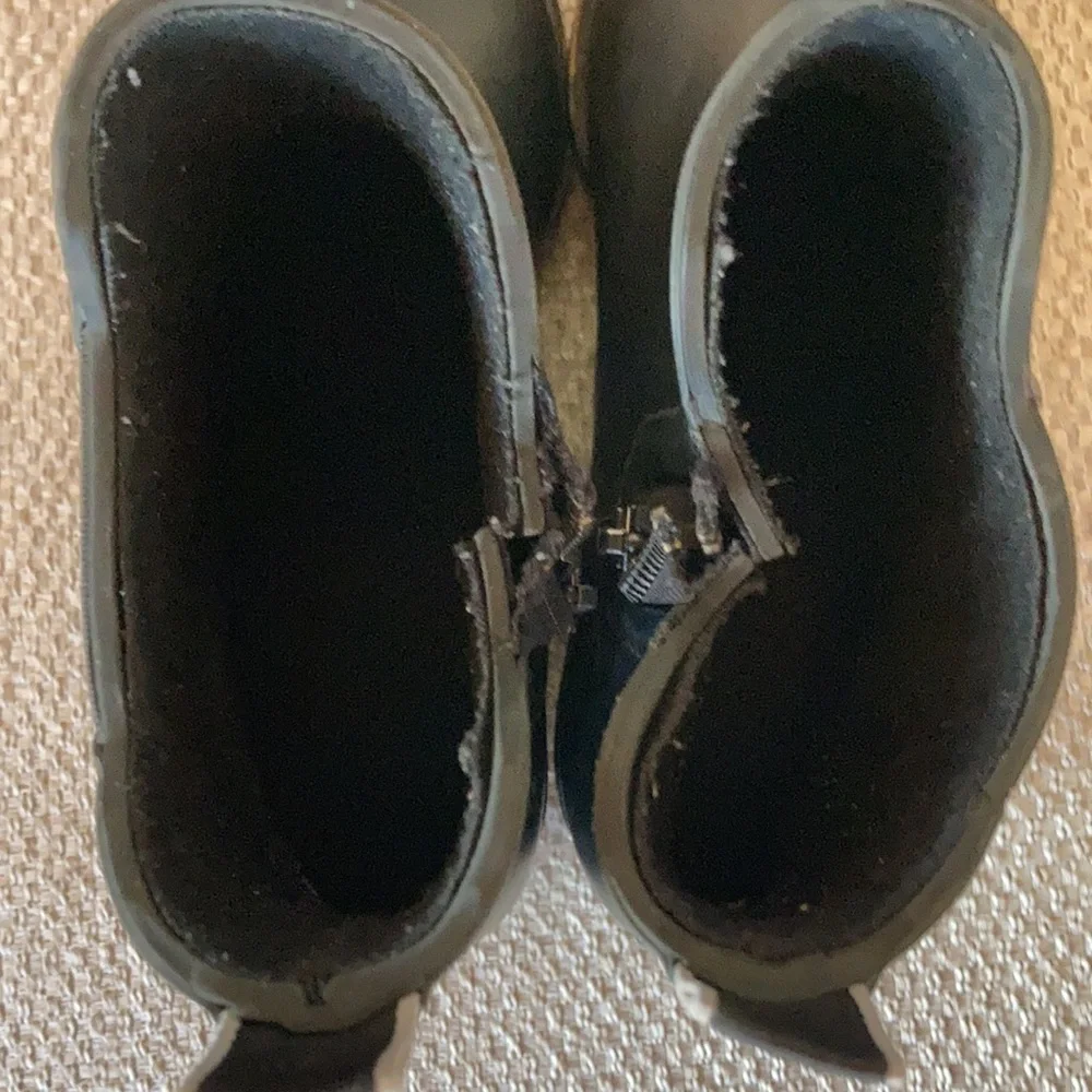 LUCKY BRAND Black Rubber Chelsea Rain Boots Womens Size 6